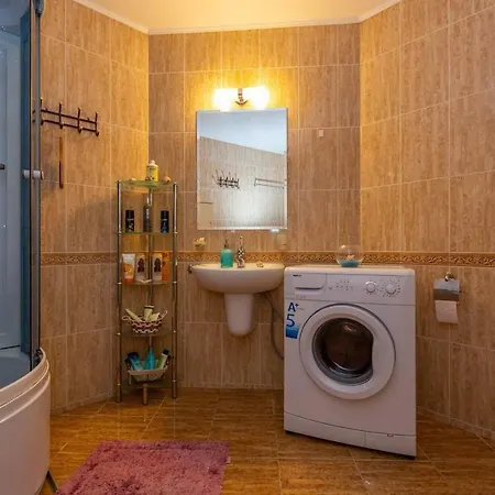 Daire Stylish 2bedroom With Big Terrace Tb