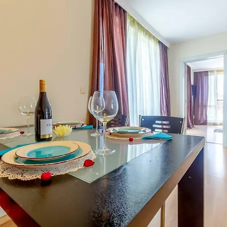 Stylish 2bedroom With Big Terrace Tb *