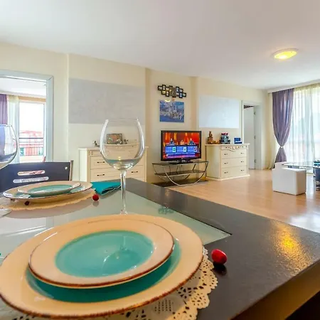 Daire Stylish 2bedroom With Big Terrace Tb Sunny Beach