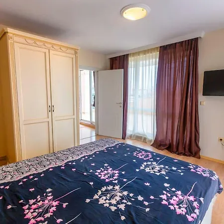 Appartement Stylish 2bedroom With Big Terrace Tb *