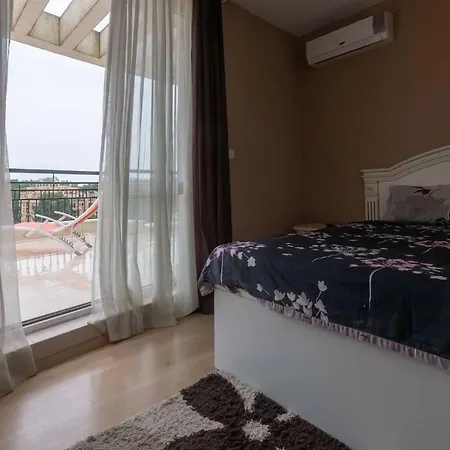 Stylish 2bedroom With Big Terrace Tb